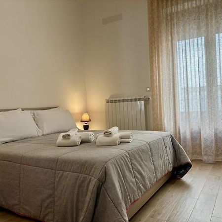Zezzella By In Puglia Service Locorotondo Exterior photo